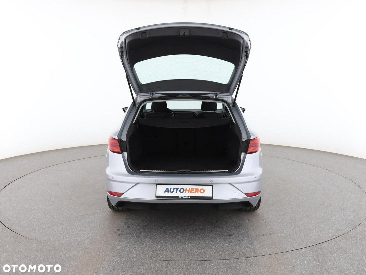 Seat Leon 1.6 TDI Style S&S DSG - 19