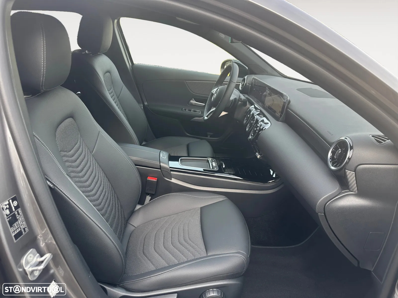 Mercedes-Benz A 180 d - 14