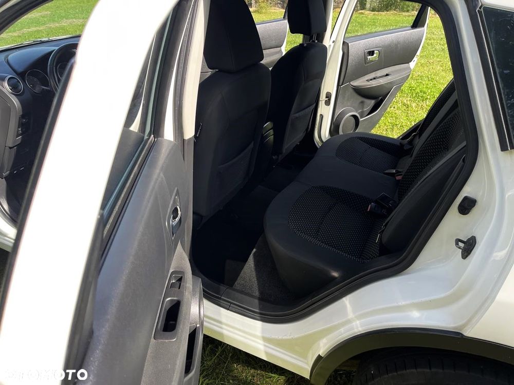 Nissan Qashqai - 8
