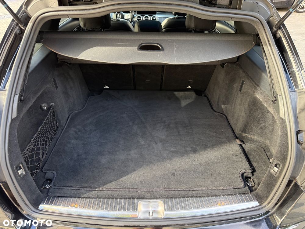 Mercedes-Benz Klasa C 220 d 9G-TRONIC AMG Line - 38