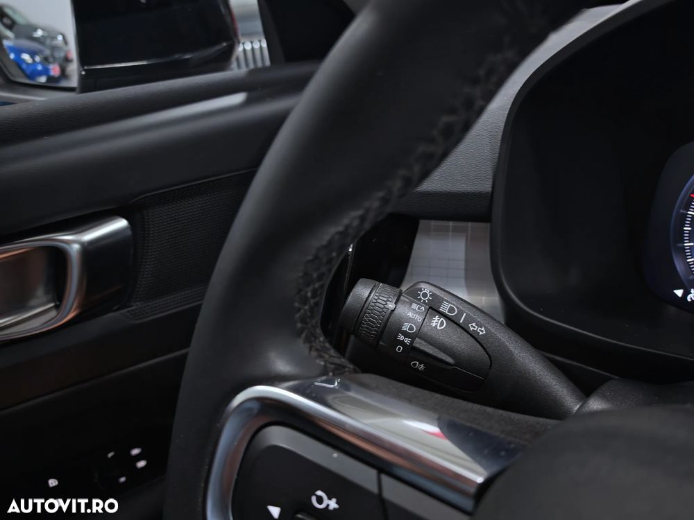 Volvo XC 40 T4 Recharge DKG Inscription Expression - 24