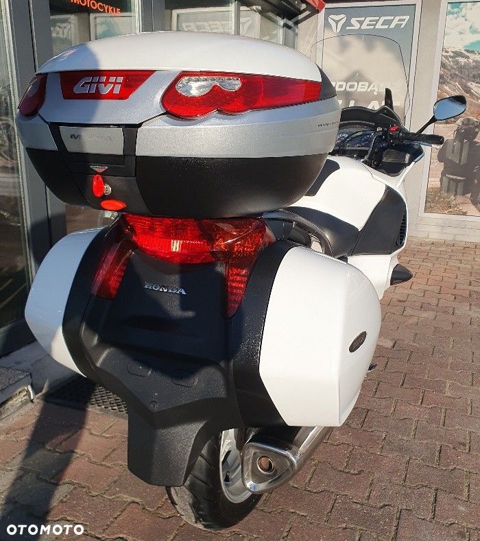 Honda Deauville - 20