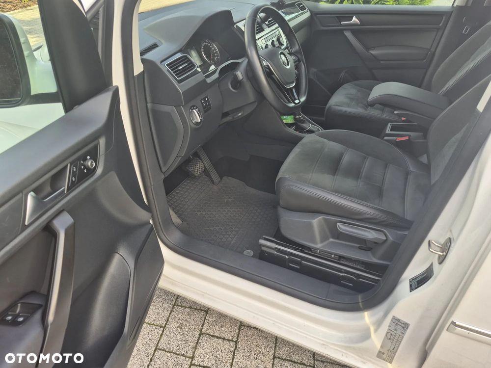 Volkswagen Caddy 2.0 TDI Highline 4Motion DSG - 7