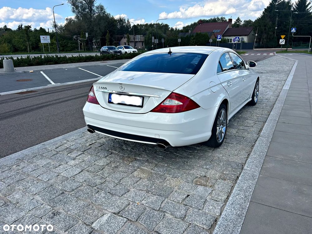 Mercedes-Benz CLS 500 - 5