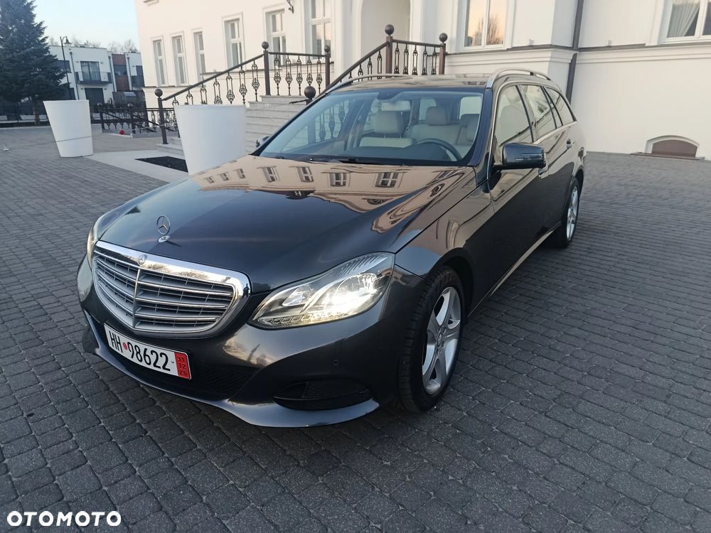 Mercedes-Benz Klasa E 220 CDI BlueEff - 1