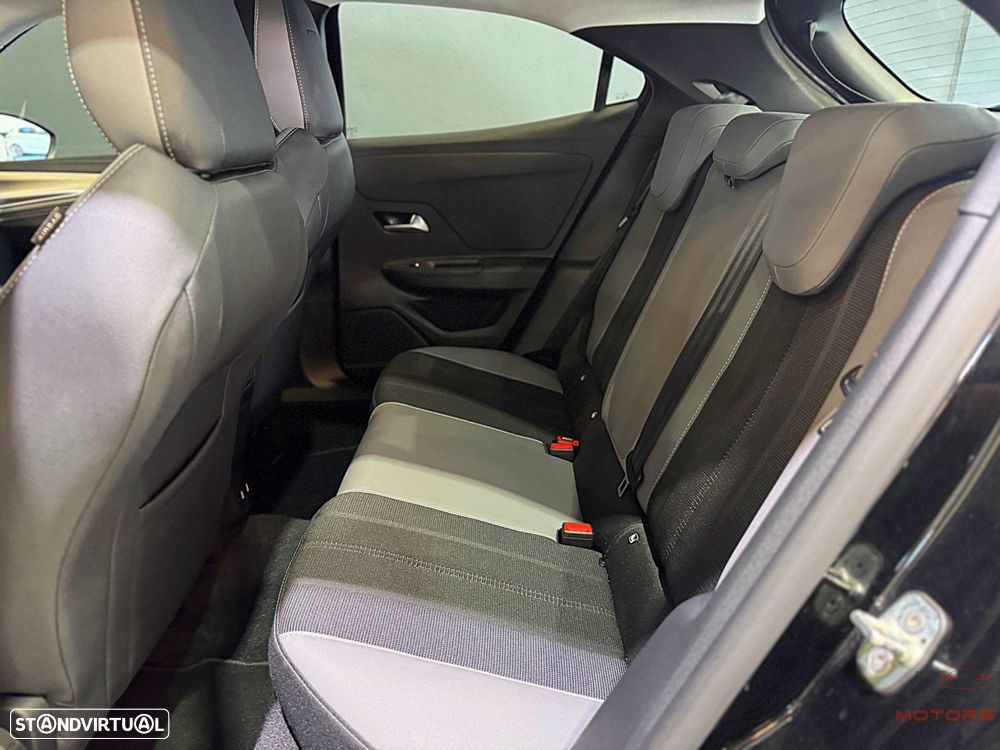 Opel Mokka 1.2 T Elegance AT - 17