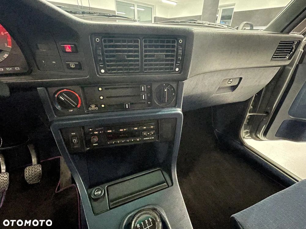 BMW Seria 5 M535 i - 37