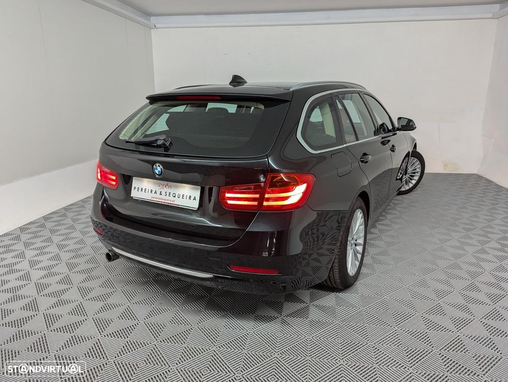 BMW 320 d Auto Line Luxury - 32