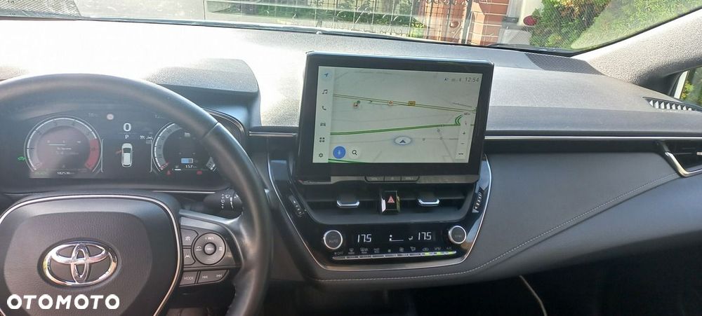 Toyota Corolla 1.8 Hybrid Comfort - 10