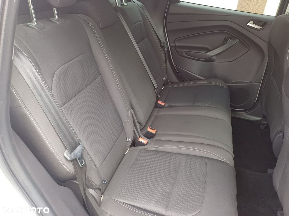 Ford Kuga 1.5 EcoBoost 2x4 Individual - 14