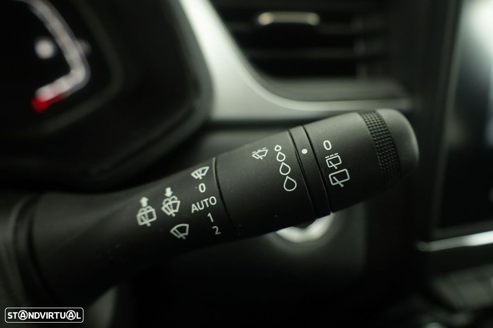 Renault Captur 1.0 TCe Techno Bi-Fuel - 19