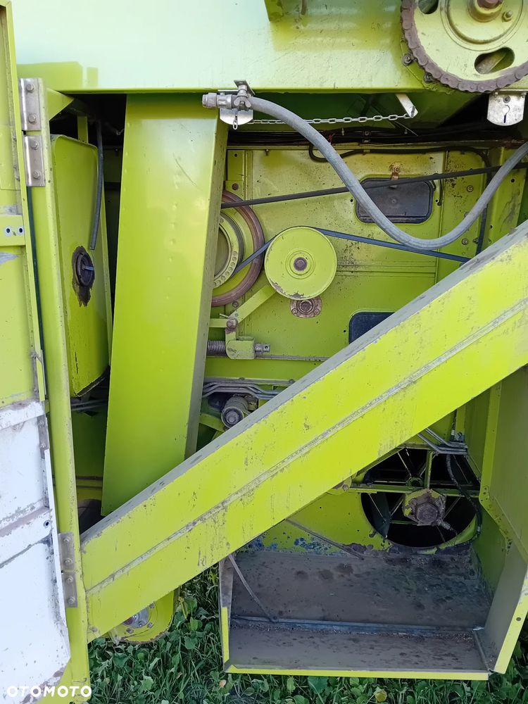 Claas DOMINATOR SL98 - 13