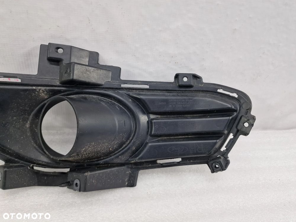 FORD MONDEO MK5 14- PRAWA KRATKA BOCZNA ZDERZAKA PRZEDNIEGO PRZÓD , NR DS73-19952-K , NR AUKCJI A/98 - 6