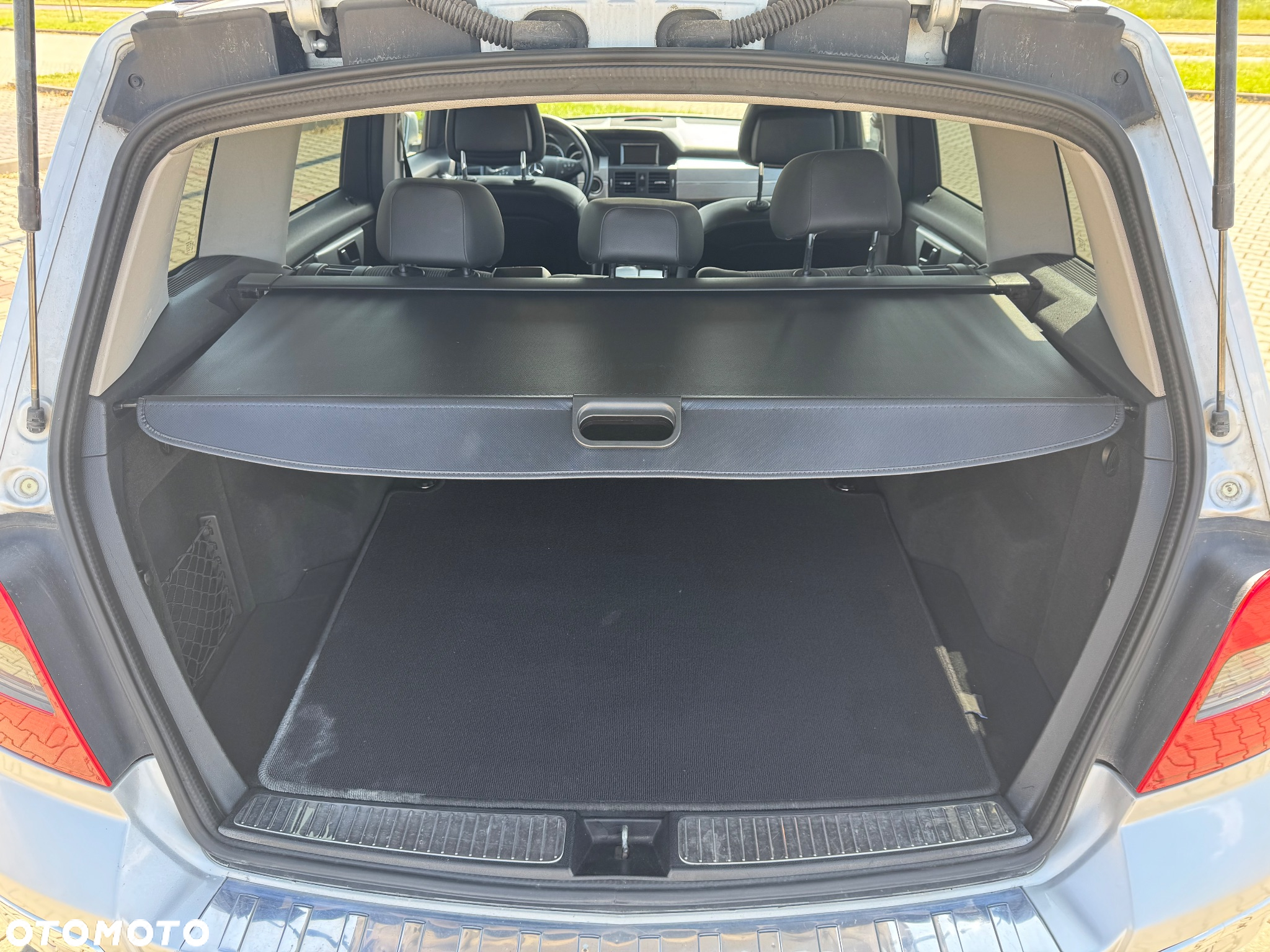 Mercedes-Benz GLK 220 CDI (BlueEFFICIENCY) - 13