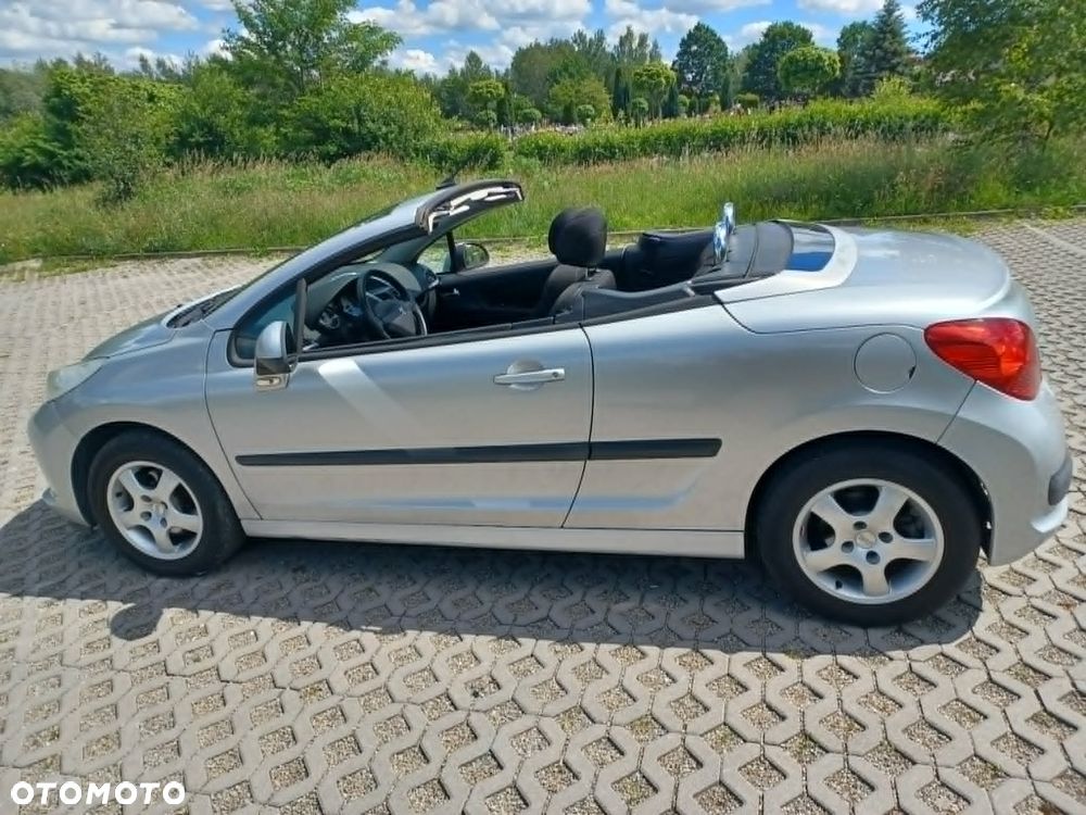 Peugeot 207 CC 120 VTi Active - 3