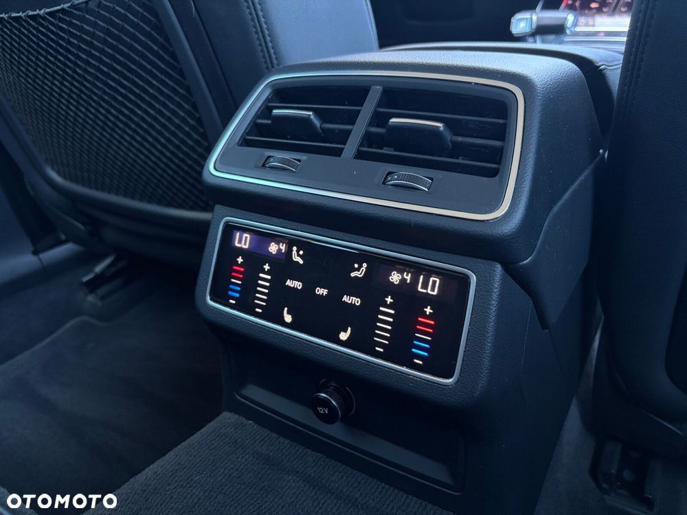 Audi A6 Avant - 28