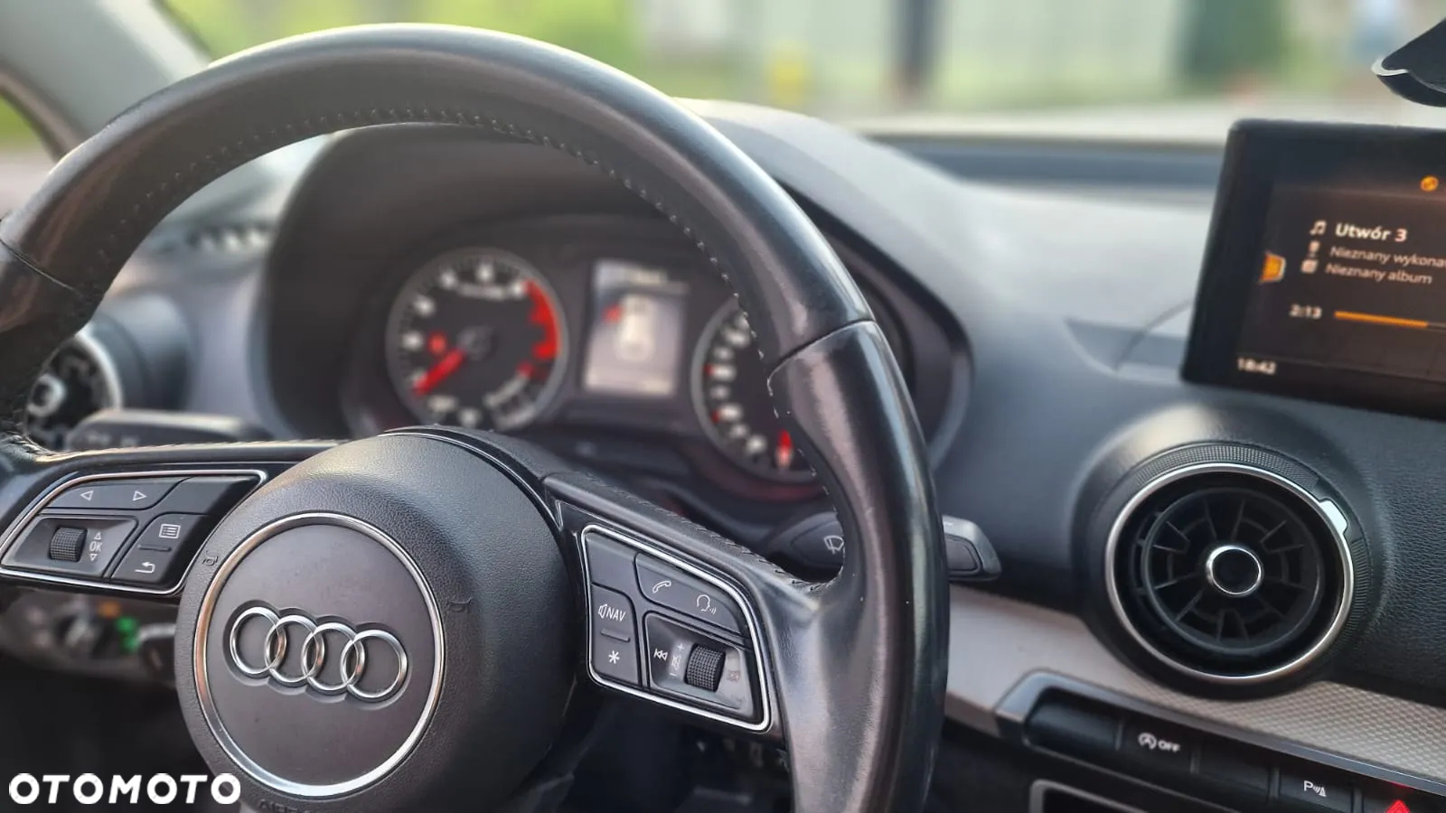 Audi Q2 35 TFSI S tronic - 3