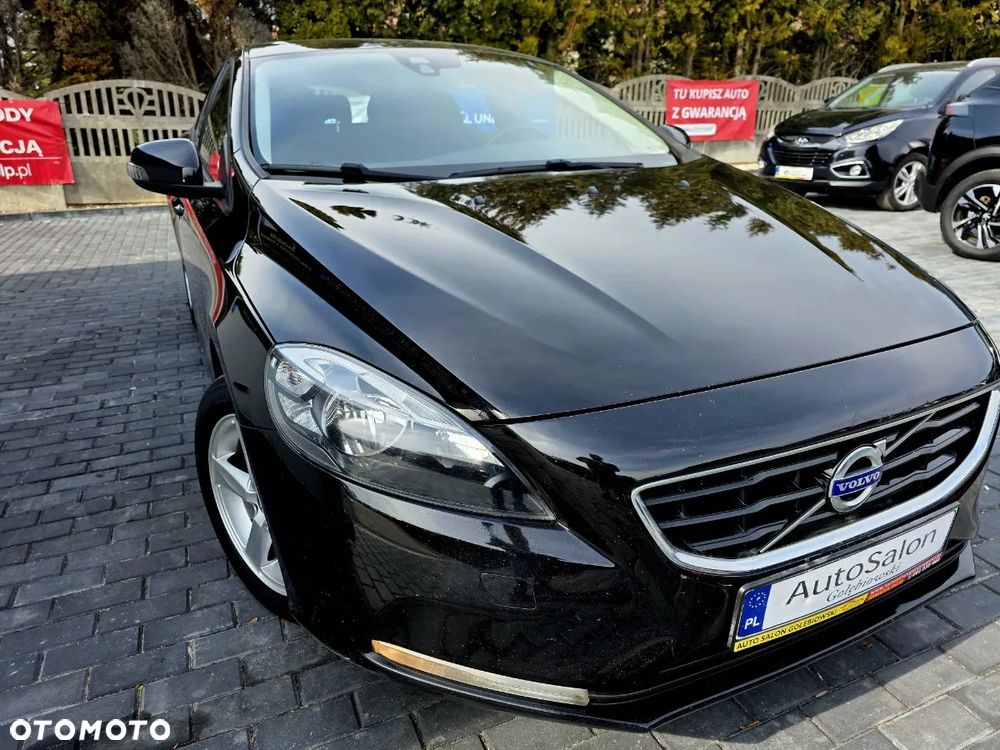 Volvo V40 - 16