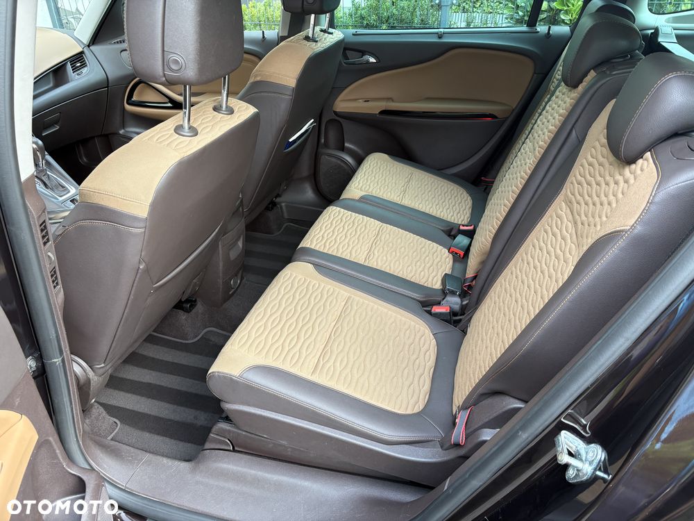 Opel Zafira 2016 photo 5