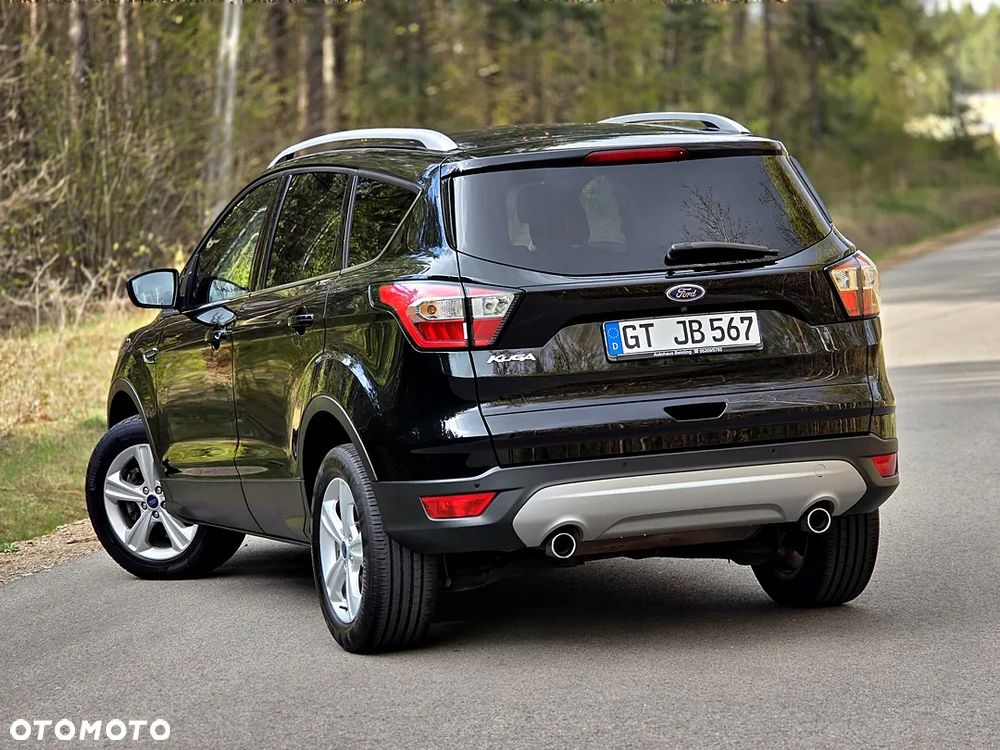 Ford Kuga 2.0 TDCi FWD Titanium Plus - 12