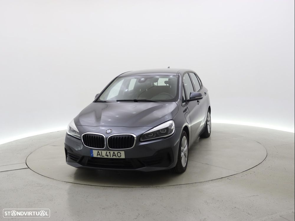 BMW 225xe Active Tourer - 12