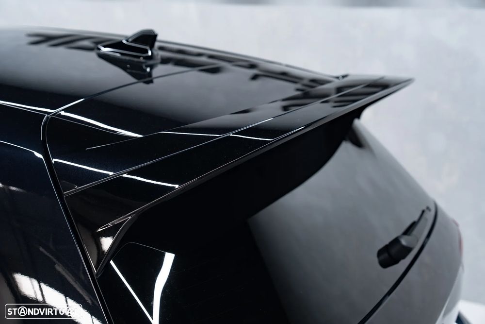 VW Golf 2.0 TSI OPF 4Motion DSG R Performance - 12