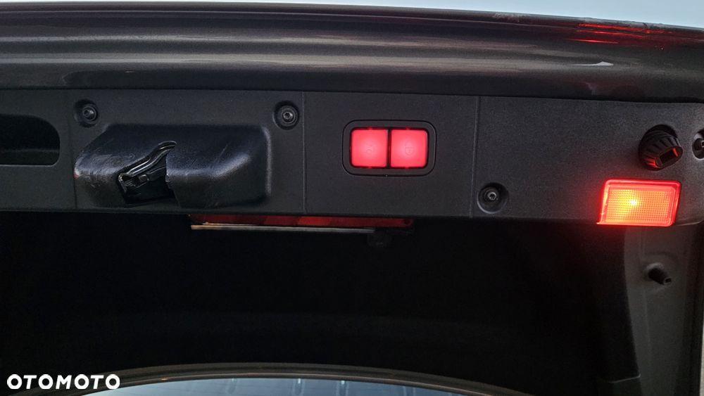 Mercedes-Benz Klasa S 350 CDI 4Matic DPF 7G-TRONIC BlueEFFICIENCY - 23