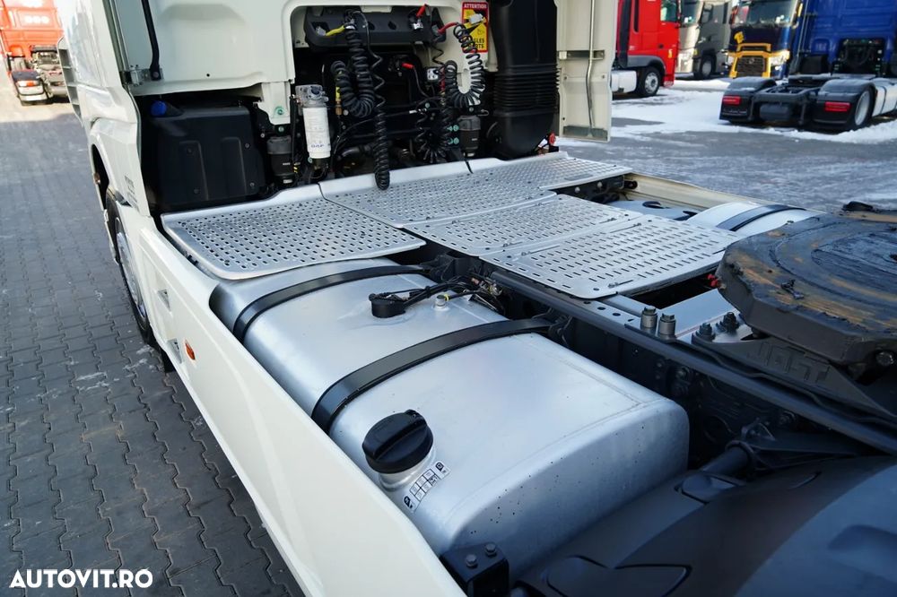 DAF XF 530 / RETARDER / I-PARK COOL / CABINĂ SUPER SPACE / - 13
