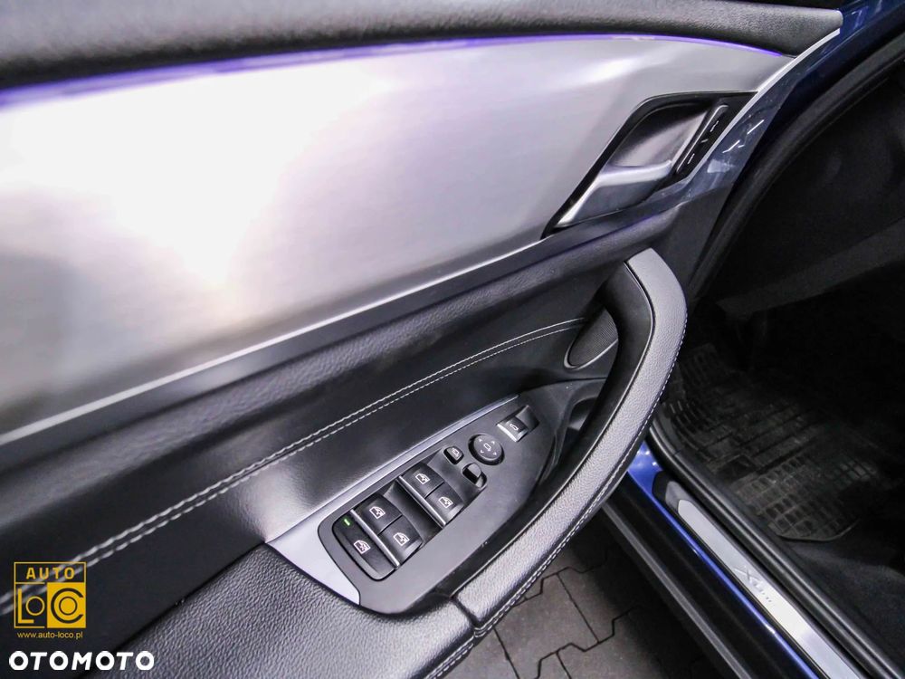 BMW X3 xDrive20d xLine - 32