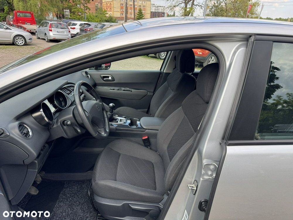 Peugeot 3008 - 23