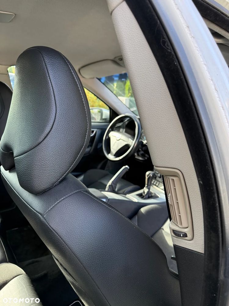 Volvo S60 2.0T Kinetic - 33