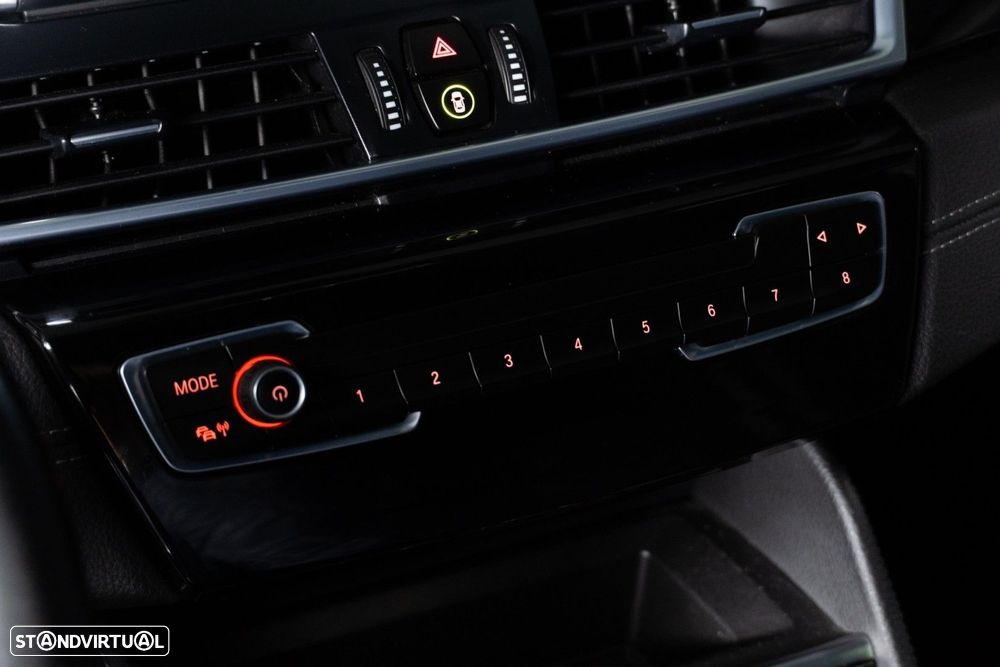 BMW 225xe Active Tourer Line Sport - 25