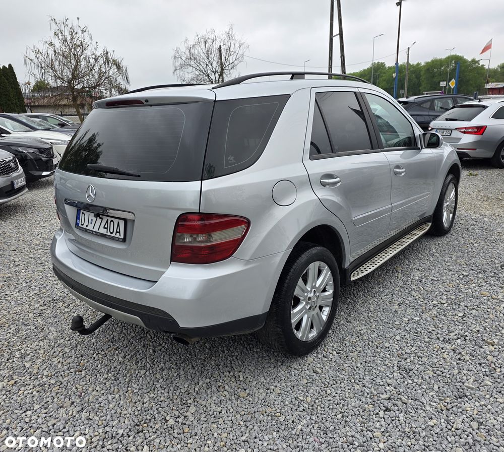 Mercedes-Benz ML - 7