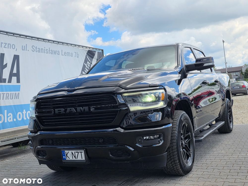Dodge RAM 5.7 4x4 - 8
