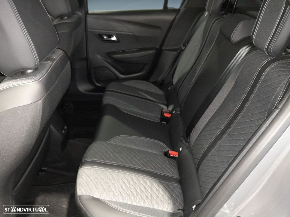 Peugeot e-208 50 kWh Allure - 13