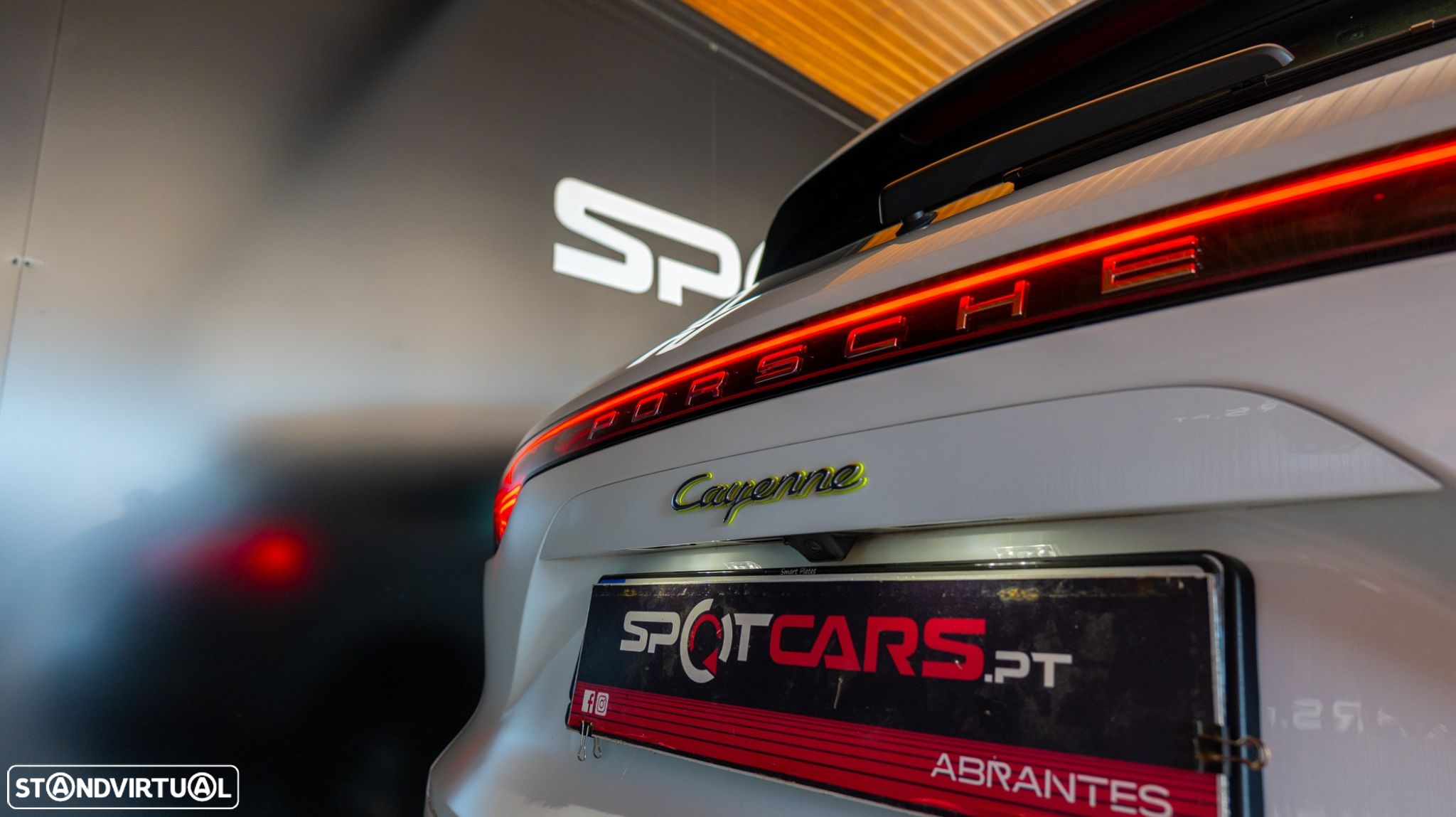 Porsche Cayenne E-Hybrid - 13