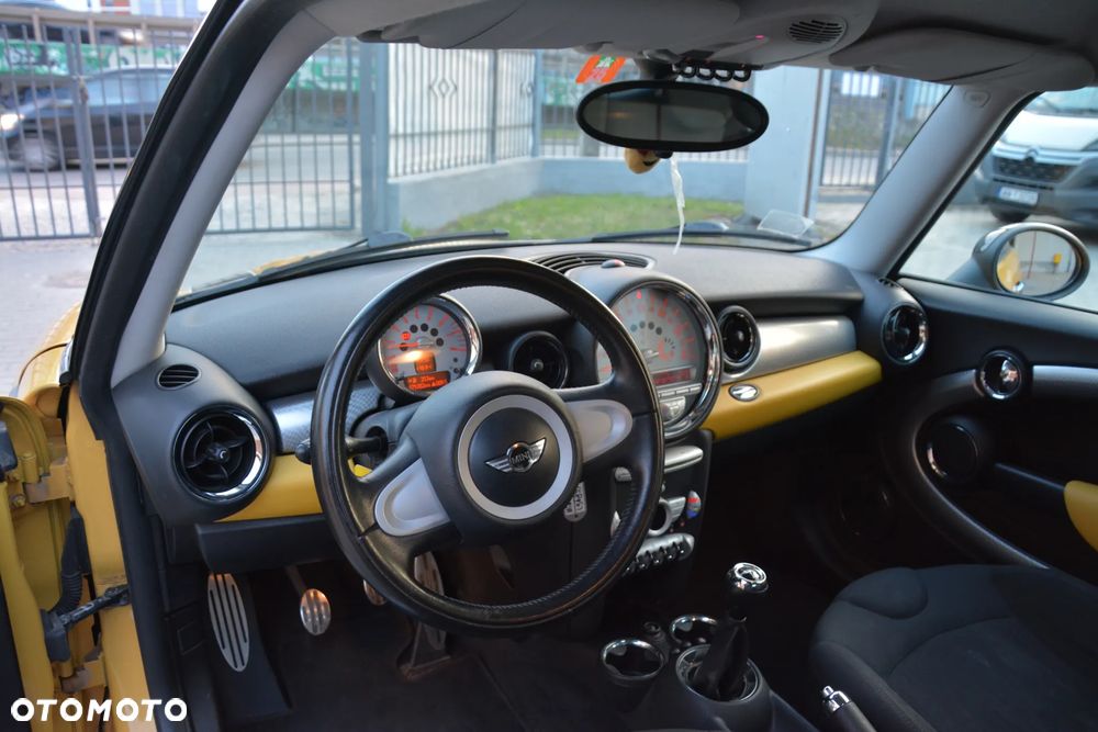 MINI Cooper S - 10
