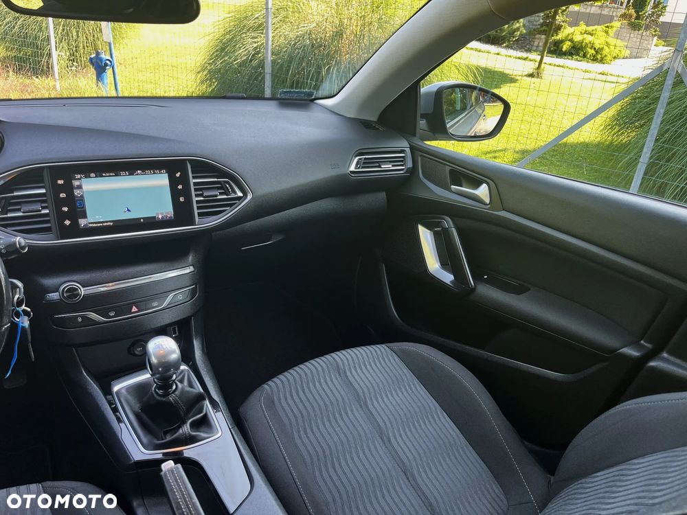 Peugeot 308 SW BlueHDi 120 Stop & Start Allure - 15