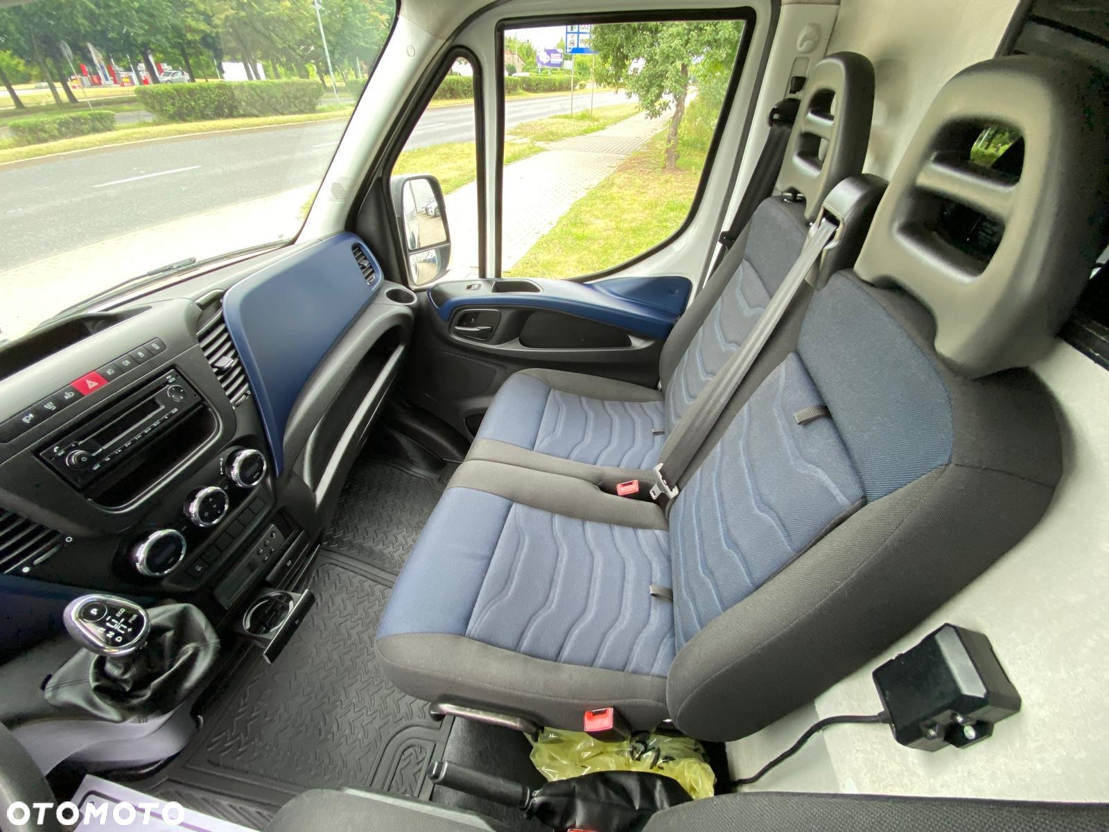 Iveco DAILY 35-140 HI-MATIC CHŁODNIA THERMO KING V200 MAX L2H2 - 36