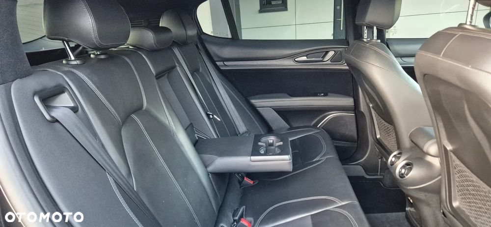 Alfa Romeo Stelvio 2.0 Turbo 16V AT8-Q4 Super - 18