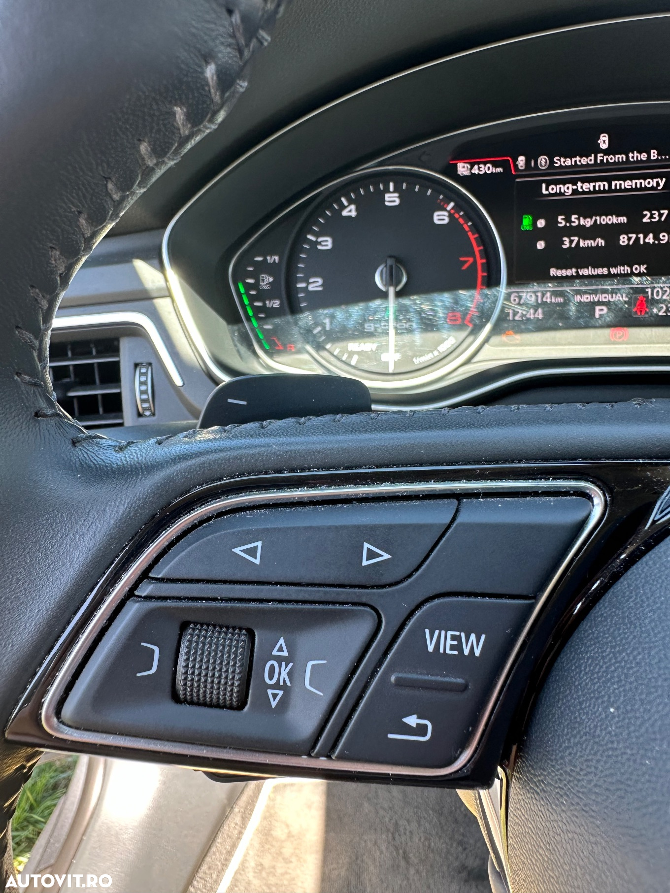 Volkswagen Passat - 36