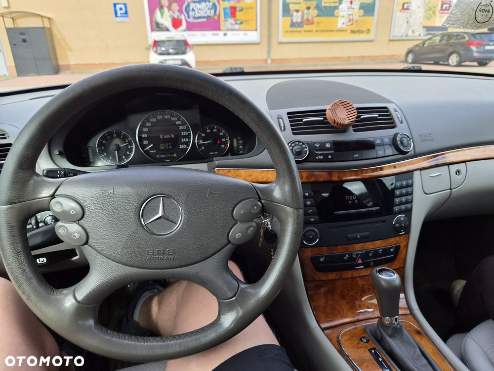 Mercedes-Benz Klasa E - 7