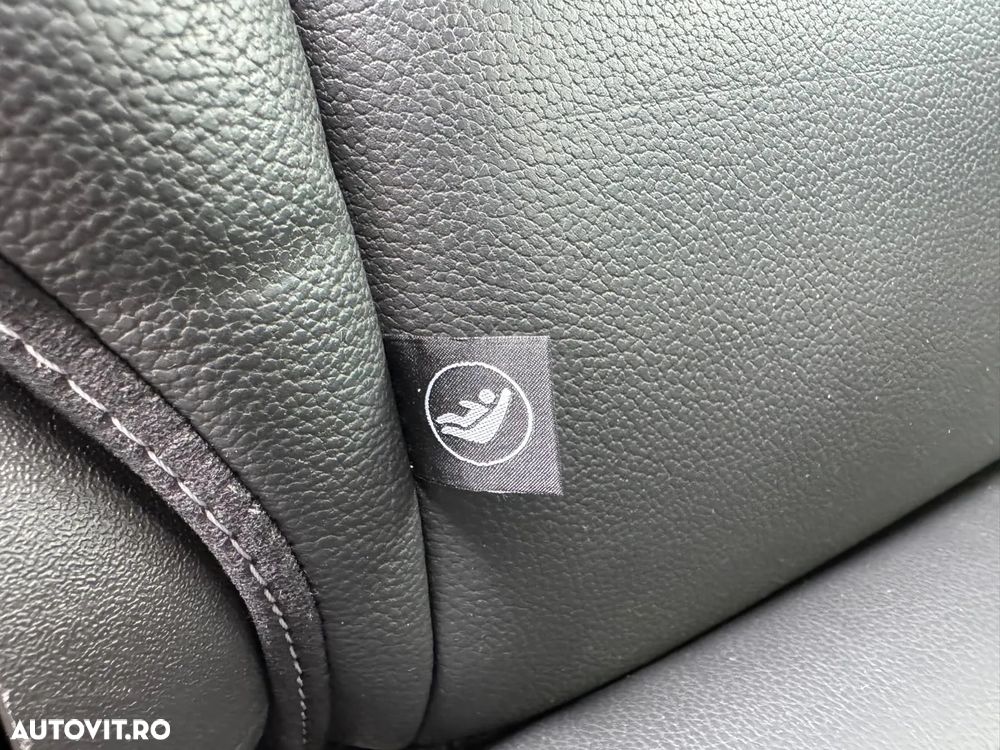 Ford Kuga 1.6 EcoBoost 2x4 Titanium - 27