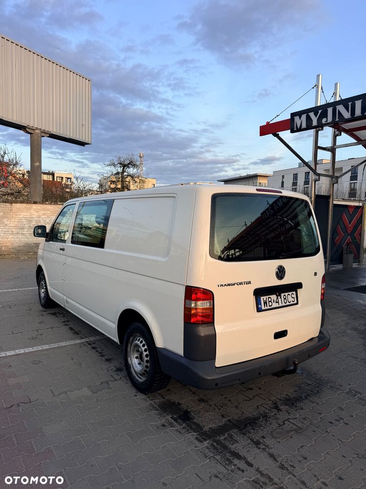 Volkswagen Transporter - 4