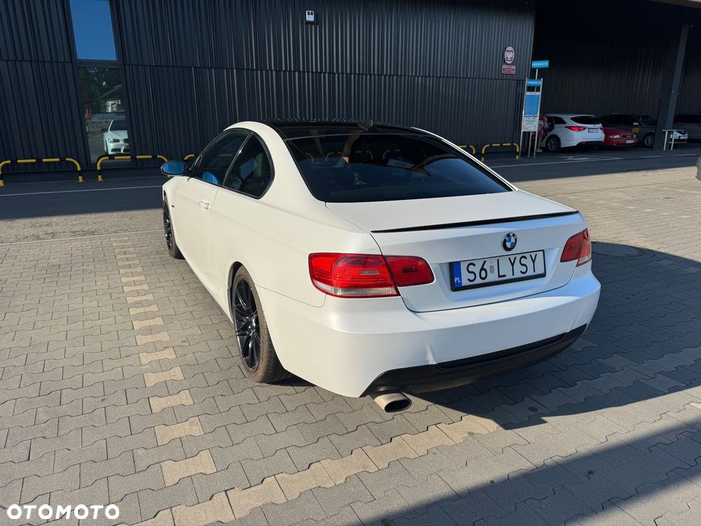 BMW Seria 3 320i - 7