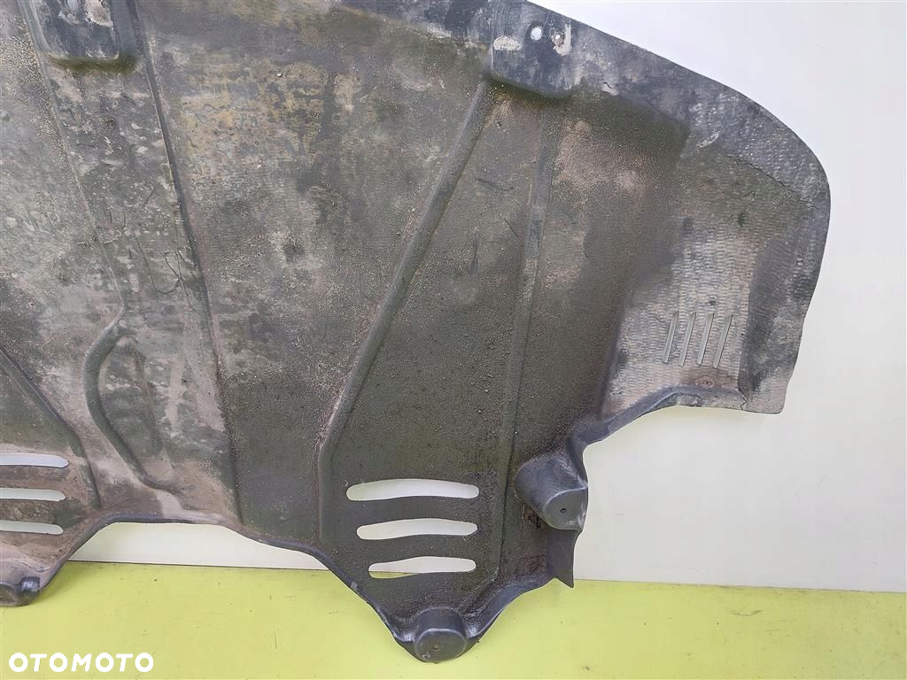 Osłona pod silnik Alfa Romeo 156 LIFT 2003-2006 617745115 - 2