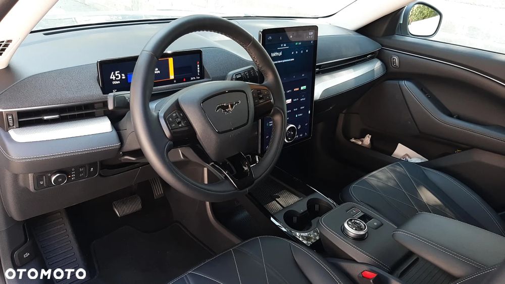 Ford Mustang Mach-E 75kWh RWD - 10