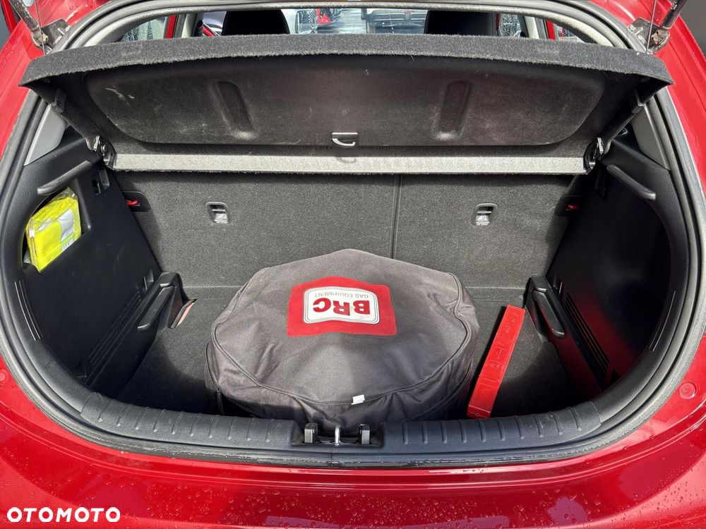 Kia Rio 1.2 M - 17