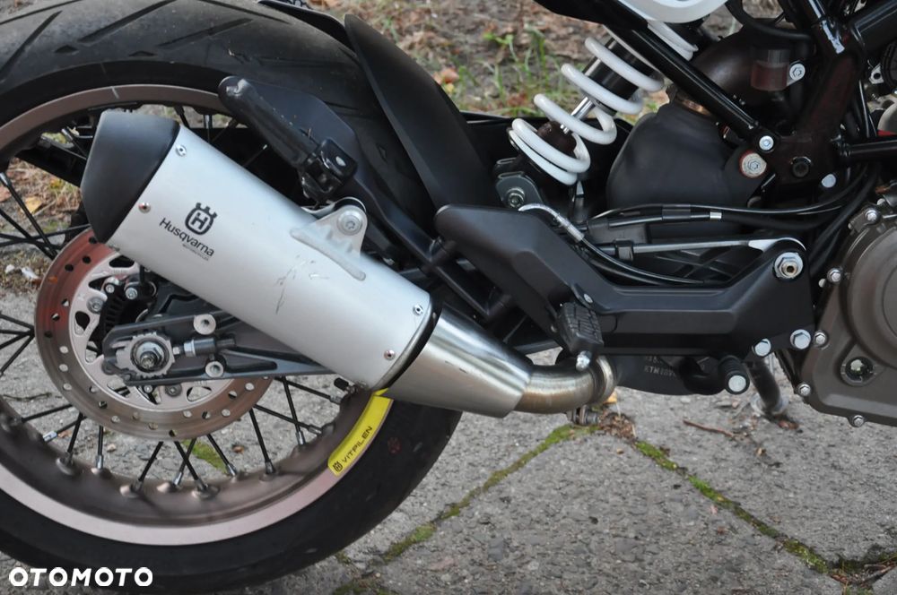 Husqvarna Vitpilen - 23