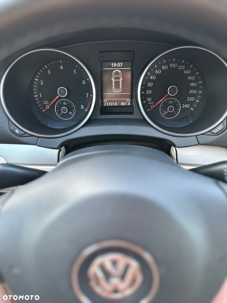 Volkswagen Golf 1.4 TSI Highline - 12